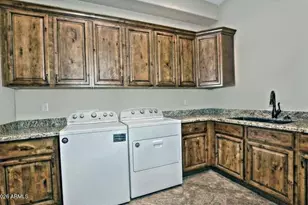 1614 W Maddock Rd, Phoenix, AZ 85086 - Photo 45
