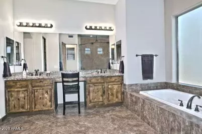 1614 W Maddock Road, Phoenix, AZ 85086 - Photo 47