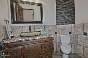 1614 W Maddock Rd, Phoenix, AZ 85086 - Photo 41