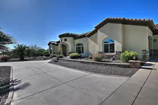 1614 W Maddock Rd, Phoenix, AZ 85086 - Photo 23