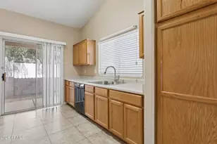 2008 E Bluefield Ave, Phoenix, AZ 85022 - Photo 7