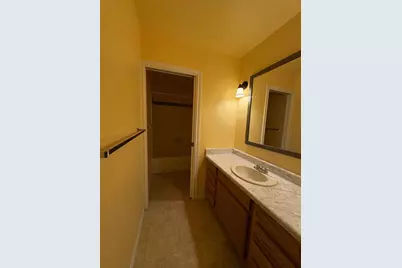 64 W Brown Road, Mesa, AZ 85201 - Photo 11