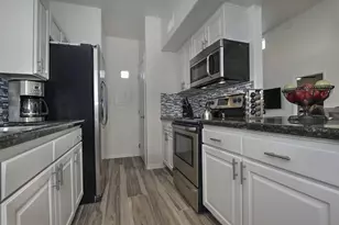 11333 N 92nd St, Scottsdale, AZ 85260 - Photo 23