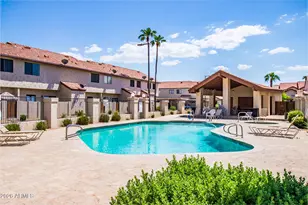 286 W Palomino Dr, Chandler, AZ 85225 - Photo 29