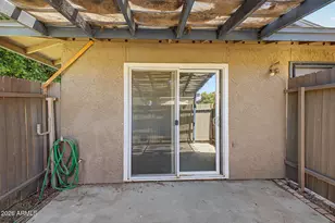 286 W Palomino Dr, Chandler, AZ 85225 - Photo 25