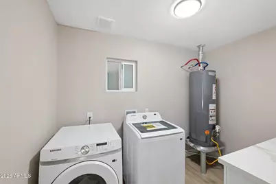 1215 W Hazelwood Street, Phoenix, AZ 85013 - Photo 13