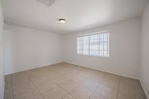 422 S Wilbur St, Mesa, AZ 85210 - Photo 7
