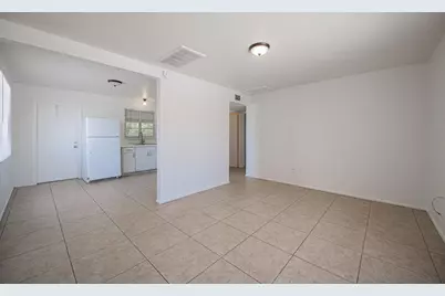 422 S Wilbur #A, Mesa, AZ 85210 - Photo 5