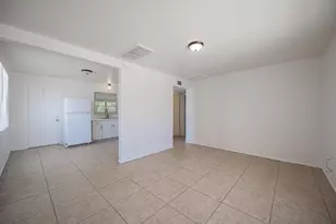 422 S Wilbur St, Mesa, AZ 85210 - Photo 5