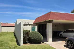 934 E Montebello Ave, Phoenix, AZ 85014 - Photo 1