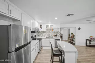 649 N 69th Ave, Phoenix, AZ 85043 - Photo 17