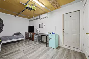 649 N 69th Ave, Phoenix, AZ 85043 - Photo 29