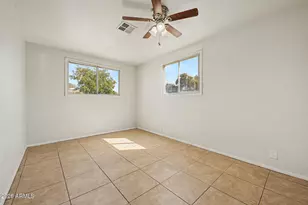 7619 W Clarendon Ave, Phoenix, AZ 85033 - Photo 17