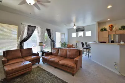 483 W Carob Drive, Chandler, AZ 85248 - Photo 7