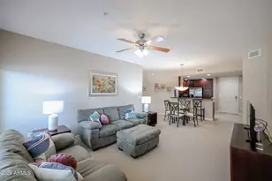 5350 E Deer Valley Dr, Phoenix, AZ 85054 - Photo 15