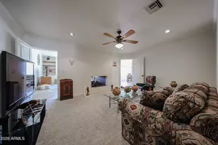 4201 E Pearce Rd, Phoenix, AZ 85044 - Photo 23