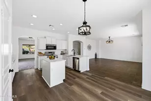 18613 N Miller Way, Maricopa, AZ 85139 - Photo 13