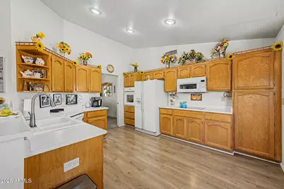 8320 E Neville Avenue, Mesa, AZ 85209 - Photo 13