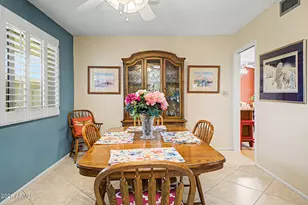 10418 W El Capitan Cir, Sun City, AZ 85351 - Photo 7