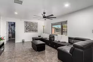490 N Vine St, Chandler, AZ 85225 - Photo 21
