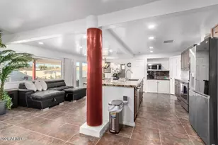 490 N Vine St, Chandler, AZ 85225 - Photo 23