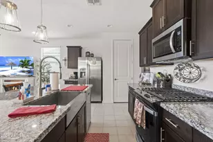 17347 W Red Fox Rd, Surprise, AZ 85387 - Photo 5