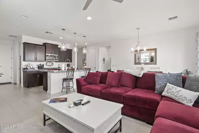 17347 W Red Fox Road, Surprise, AZ 85387 - Photo 11