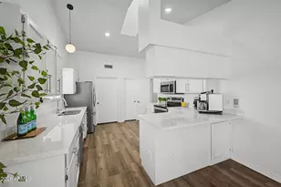 844 E Encinas Ave, Gilbert, AZ 85234 - Photo 7
