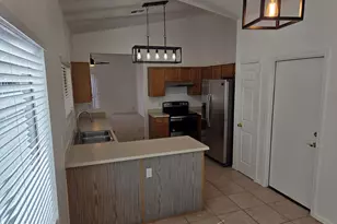 3210 W Louise Dr, Phoenix, AZ 85027 - Photo 3