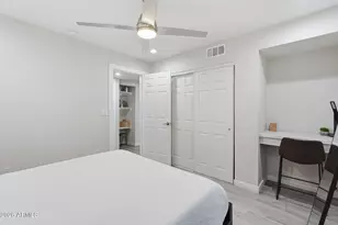8055 E Thomas Rd, Scottsdale, AZ 85251 - Photo 21