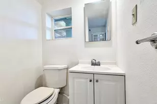 3313 W Portland St, Phoenix, AZ 85009 - Photo 15