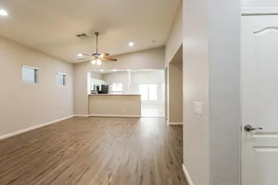 7110 W Superior Avenue, Phoenix, AZ 85043 - Photo 5