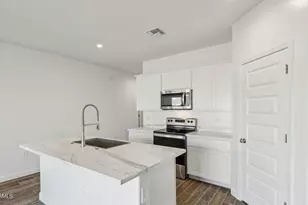 1521 E Currier Dr E, Casa Grande, AZ 85122 - Photo 5