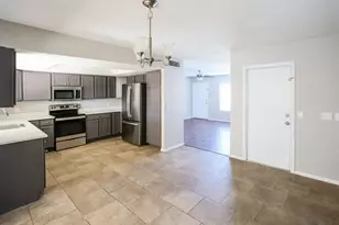 335 E Harwell Rd, Gilbert, AZ 85234 - Photo 7