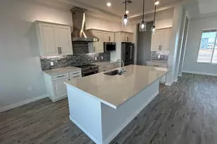 23175 W Skinner Rd, Wittmann, AZ 85361 - Photo 7