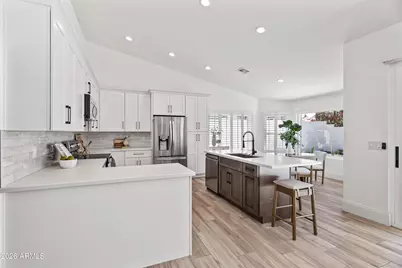 10377 E Wood Drive, Scottsdale, AZ 85260 - Photo 15