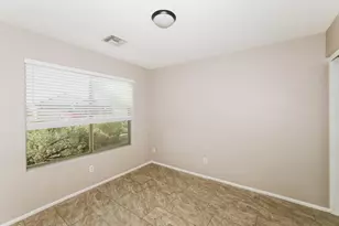 15986 W Bartlett Ave, Goodyear, AZ 85338 - Photo 11