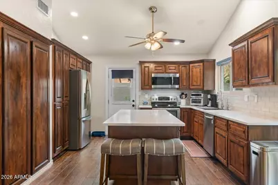 3910 E Hiddenview Drive, Phoenix, AZ 85048 - Photo 23
