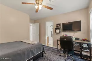 3910 E Hiddenview Dr, Phoenix, AZ 85048 - Photo 35