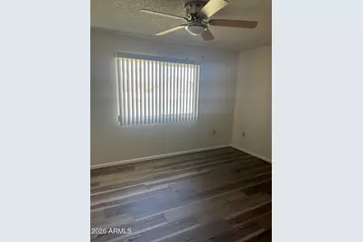 11129 W Emerald Drive, Sun City, AZ 85351 - Photo 9