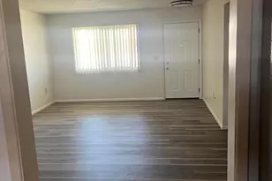 11129 W Emerald Dr, Sun City, AZ 85351 - Photo 5
