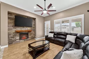 8812 West Myrtle Ave, Glendale, AZ 85305 - Photo 41