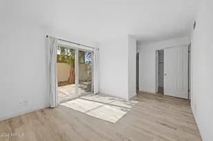 3422 N 12th Pl, Phoenix, AZ 85014 - Photo 13