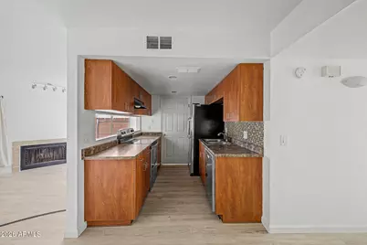 3422 N 12th Place, Phoenix, AZ 85014 - Photo 7