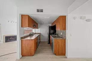 3422 N 12th Pl, Phoenix, AZ 85014 - Photo 7