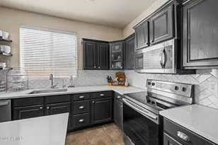 3414 W Zuni Brave Trail, Phoenix, AZ 85086 - Photo 11