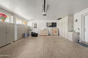 10718 W Cheryl Dr, Sun City, AZ 85351 - Photo 27