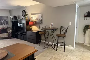 7830 E Camelback Rd, Scottsdale, AZ 85251 - Photo 3
