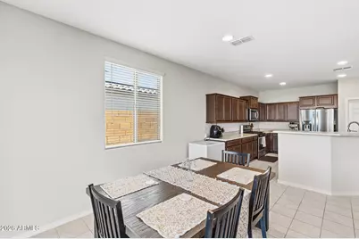 25958 W Deer Valley Road, Buckeye, AZ 85396 - Photo 11