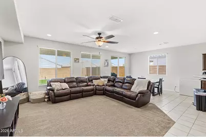 25958 W Deer Valley Road, Buckeye, AZ 85396 - Photo 21